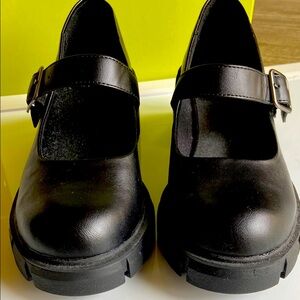 Steve Madden Black Platform Mary Jane Shoes